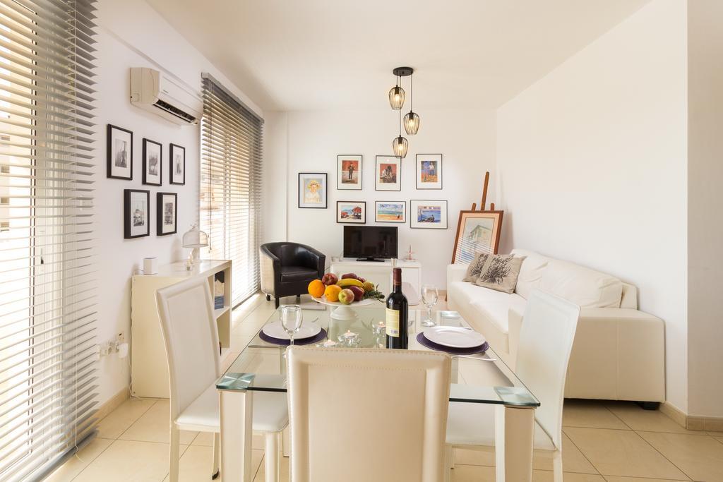 Elena Court Apt 401 Lägenhet Larnaca Exteriör bild